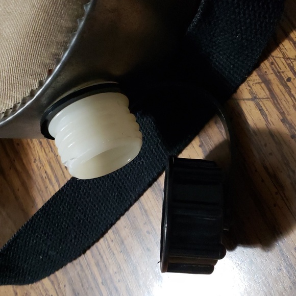 Vintage 1994 "Taz" Tasmanian Devil Canteen - Picture 3 of 8